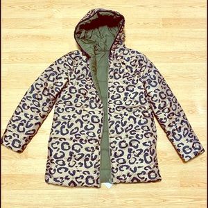 Leopard print reversible puffer jacket